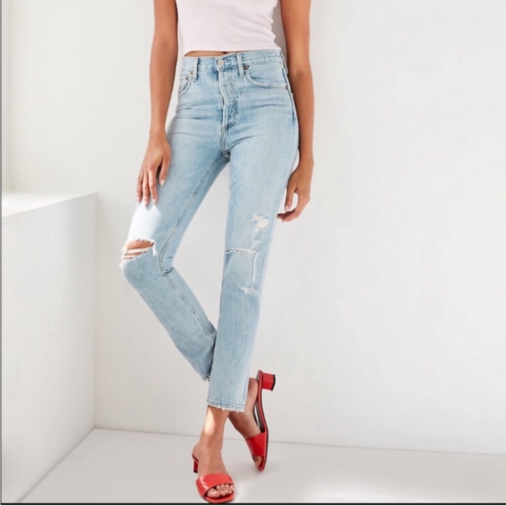 NWT REVOLVE AGOLDE Jamie High Rise Classic Shakedown Distressed Light Wash Jeans